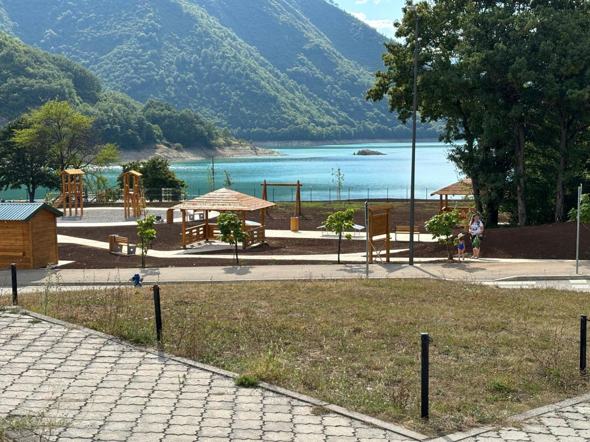 Elena Apartment Плужине Екстериор снимка